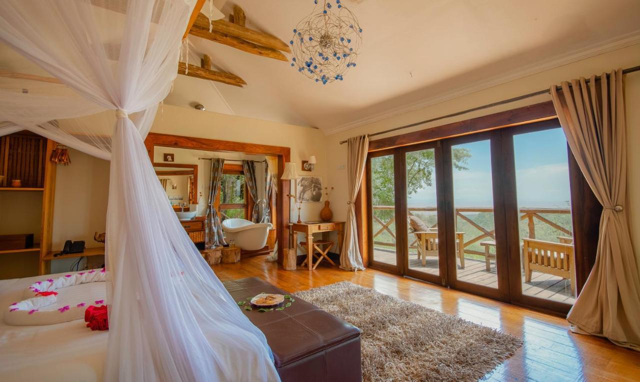 Escarpment Luxury Lodge Manyara Mto wa Mbu Kültér fotó
