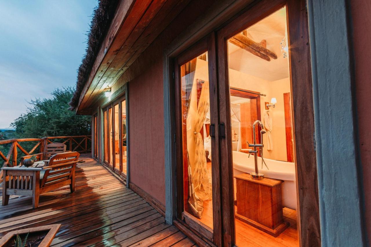 Escarpment Luxury Lodge Manyara Mto wa Mbu Kültér fotó